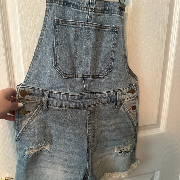 WILD FABLE Denim Overalls - Picture 3 of 5